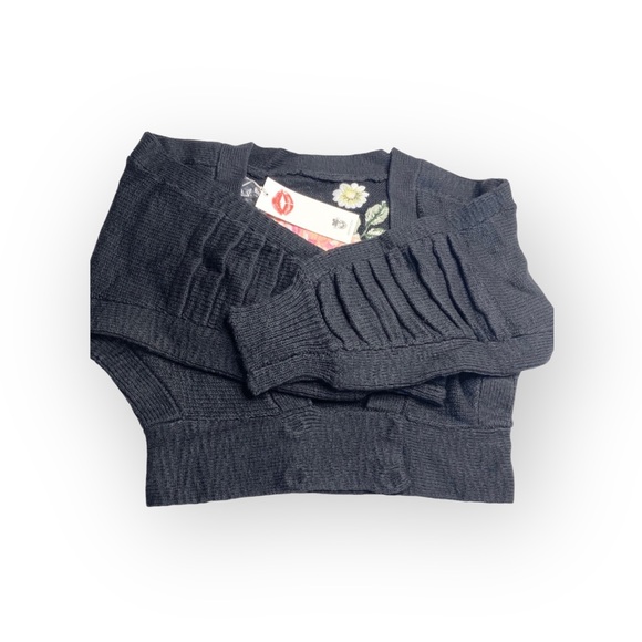 new Wildfox ❤︎ Secret Garden Floral Embroidered Knit Cardigan Sweater ❤︎ Black - Picture 10 of 16